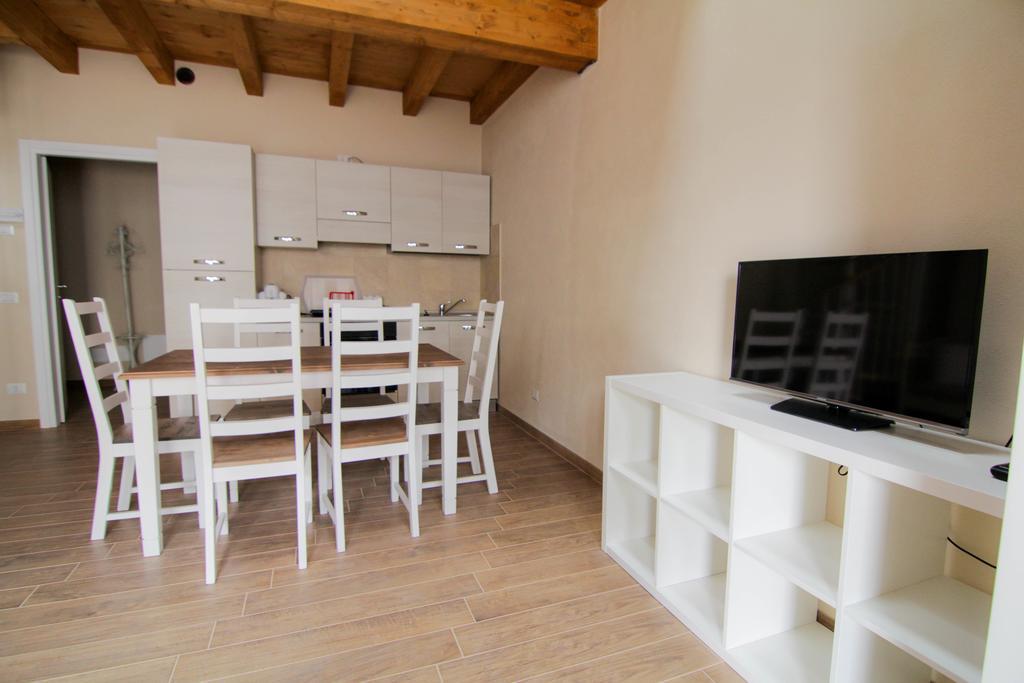 Agriturismo Cascina Della Fontana Λόντι Δωμάτιο φωτογραφία