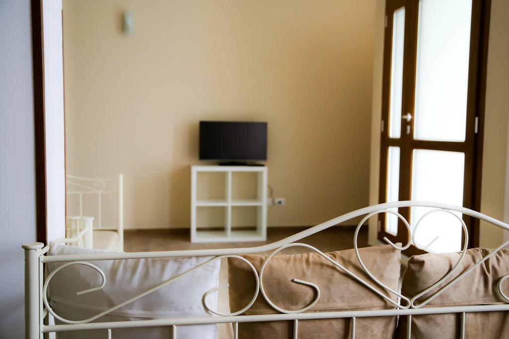 Agriturismo Cascina Della Fontana Λόντι Δωμάτιο φωτογραφία